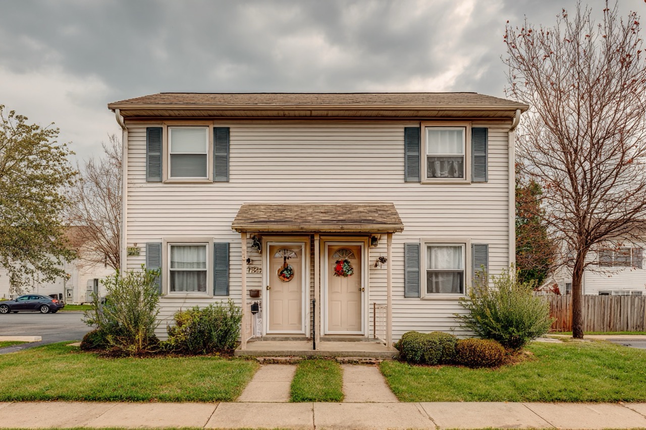 rental property for sale in Delaware showing duplex building